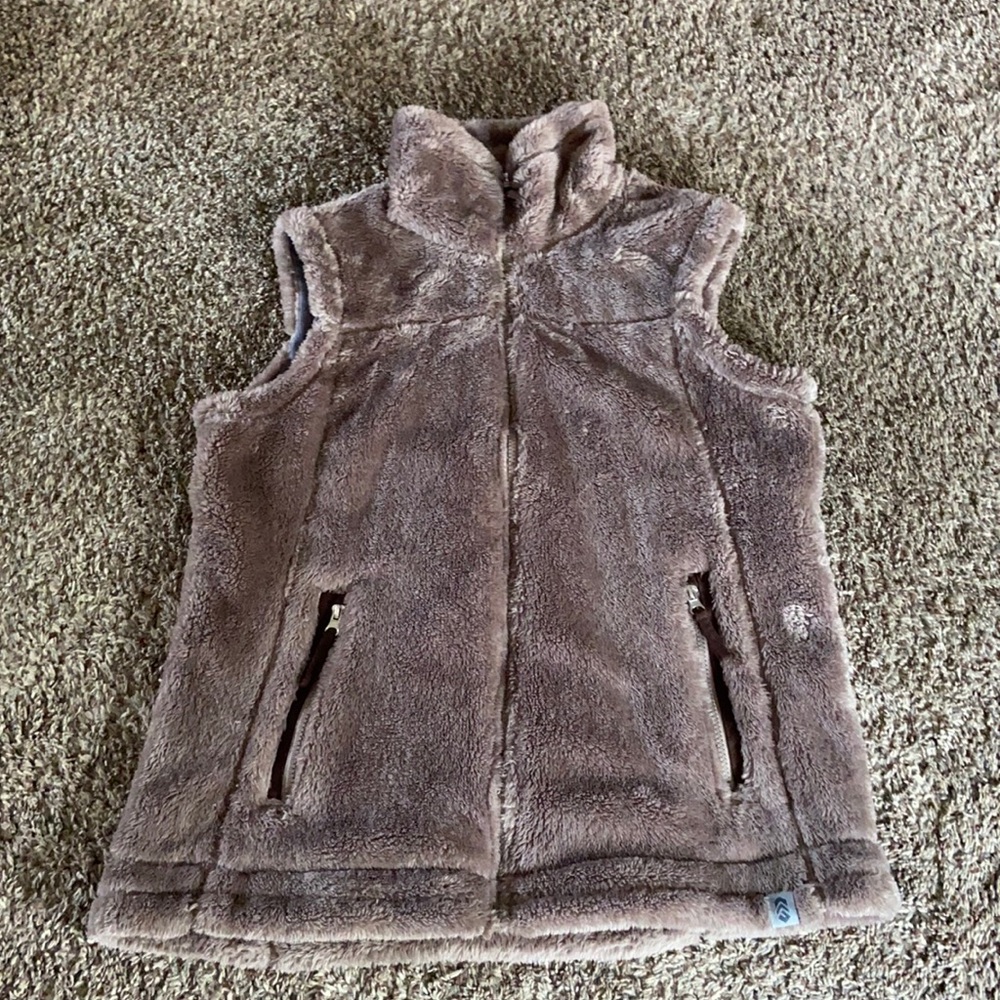 Sherpa vest, free country, in great shape!